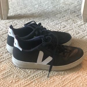 Veja sneakers 👟 👈🏻